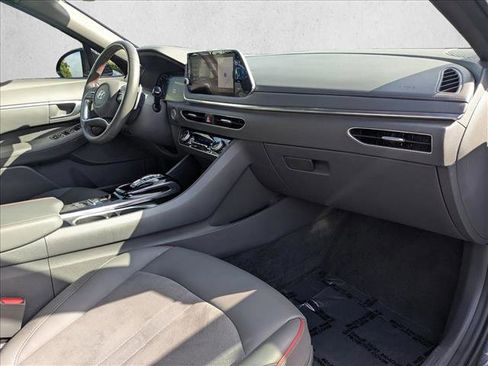 Used 2021 Hyundai Sonata SEL Plus w/ Tech Package image 19