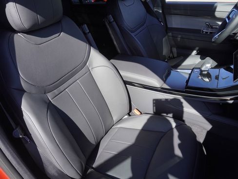 New 2025 Land Rover Range Rover Sport SE image 24