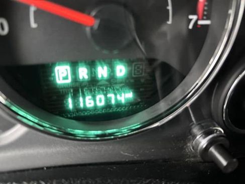 Used 2017 Jeep Wrangler Unlimited Sahara w/ Connectivity Group image 16