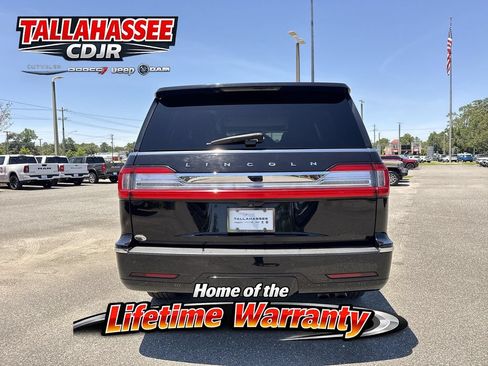 Used 2019 Lincoln Navigator Reserve AWD/4WD image 4
