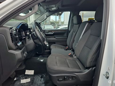 Used 2023 Chevrolet Silverado 1500 RST RWD image 9