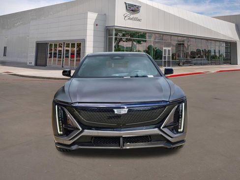 New 2026 Cadillac Lyriq V w/ Exterior Carbon Fiber Package AWD/4WD image 2