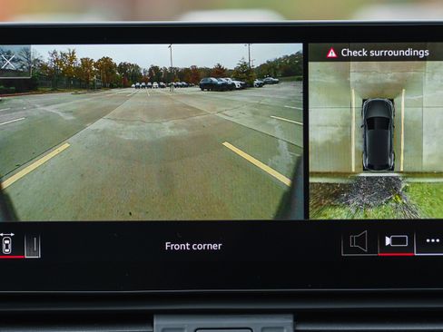 Used 2024 Audi Q5 e Premium Plus image 14