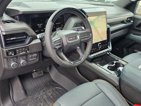 New 2026 GMC Yukon AT4 w/ AT4 Premium Plus Package image 18