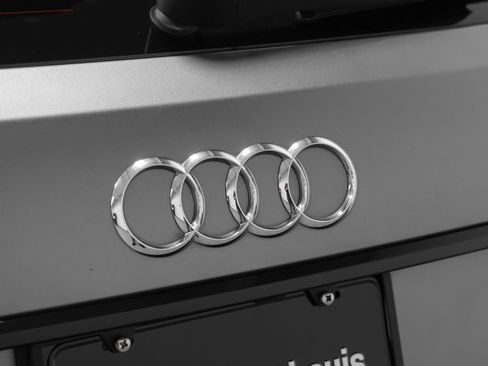 Used 2021 Audi A6 3.0T allroad Premium Plus w/ Executive Package AWD/4WD image 18
