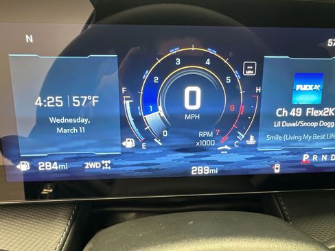 Used 2026 Chevrolet Equinox LT w/ Convenience Package II image 19