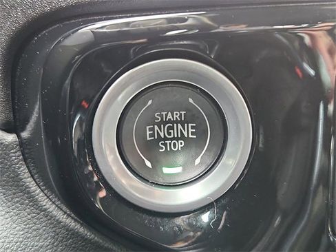 Used 2022 Chevrolet Silverado 1500 RST w/ Texas Edition Plus image 16