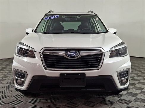 Used 2021 Subaru Forester Limited image 5