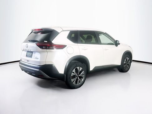Used 2023 Nissan Rogue SV AWD/4WD image 9