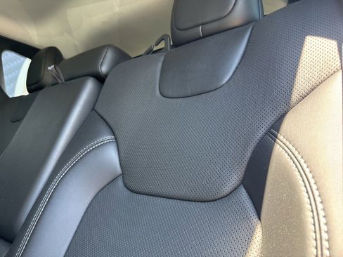 Used 2022 Jeep Cherokee Latitude Lux image 51