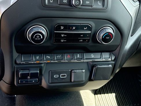 Used 2025 Chevrolet Silverado 2500 Custom w/ Custom Value Package image 16