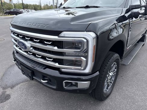 Used 2024 Ford F350 Platinum w/ Tremor Off-Road Package AWD/4WD image 9