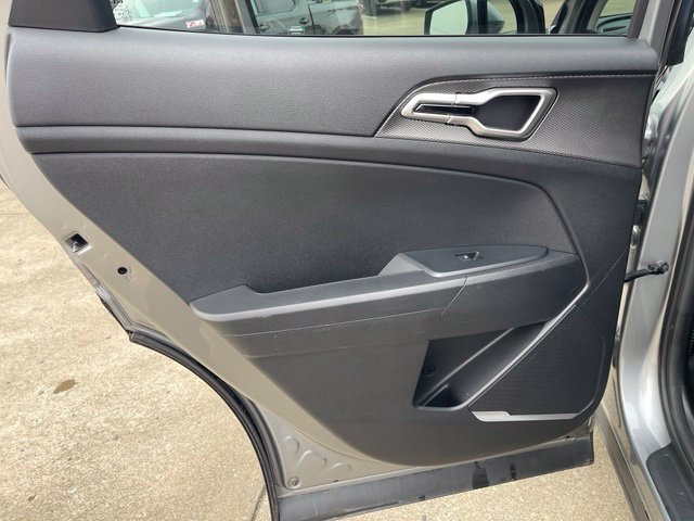 Used 2024 Kia Sportage LX AWD/4WD image 18