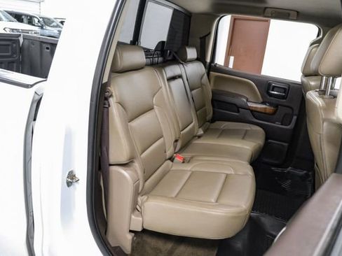 Used 2017 GMC Sierra 1500 SLT w/ SLT Premium Package image 29