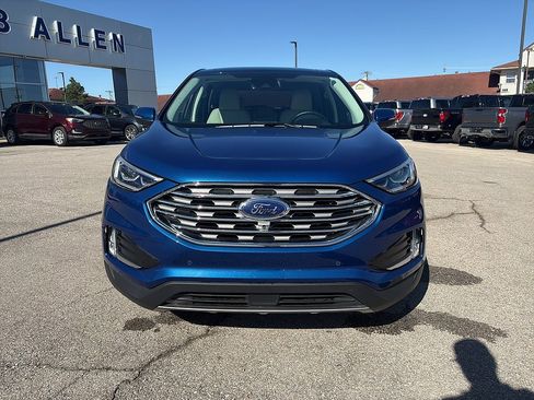 Used 2023 Ford Edge Titanium w/ Equipment Group 301A AWD/4WD image 9