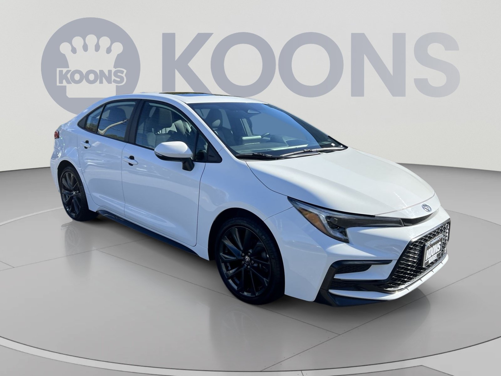 Used 2024 Toyota Corolla SE w/ SE Premium Package FWD image 10