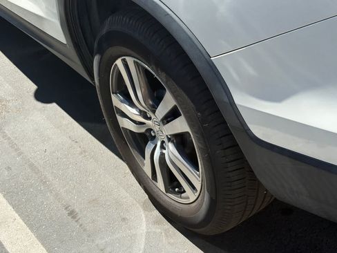 Used 2017 Honda Pilot EX-L image 18