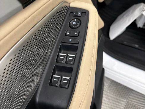 Used 2022 Acura MDX FWD image 24