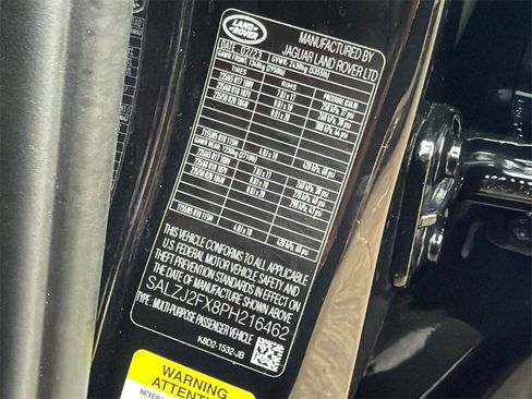 Used 2023 Land Rover Range Rover Evoque S image 38