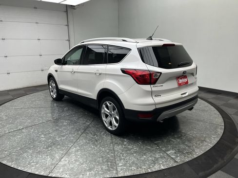 Used 2019 Ford Escape Titanium AWD/4WD image 2