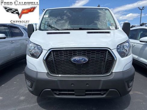Used 2025 Ford Transit 250 Low Roof w/ Exterior Upgrade Package RWD image 2