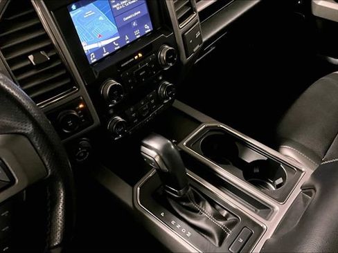 Used 2019 Ford F150 Raptor w/ Equipment Group 802A Luxury AWD/4WD image 19