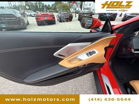 Used 2022 Chevrolet Corvette Stingray Preferred Cpe w/ Engine Appearance Package RWD image 22