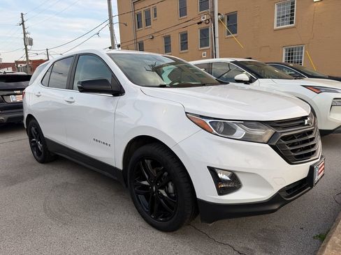 Used 2021 Chevrolet Equinox LT image 11