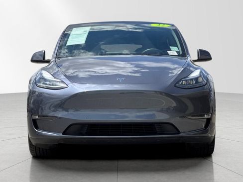 Used 2022 Tesla Model Y Performance AWD/4WD image 9