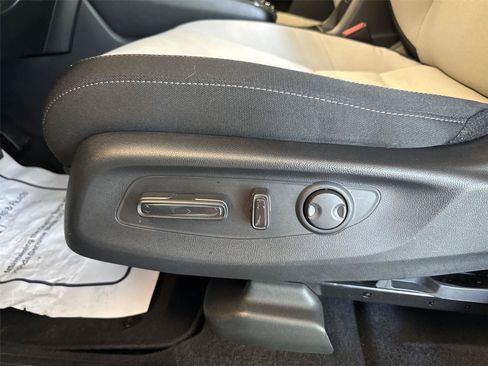 Used 2024 Honda CR-V EX image 14