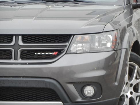 Used 2015 Dodge Journey R/T image 4