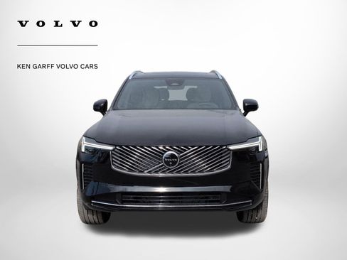 New 2026 Volvo XC90 B6 Plus w/ Protection Package image 9