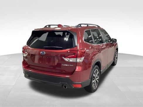 Used 2023 Subaru Forester Limited image 8