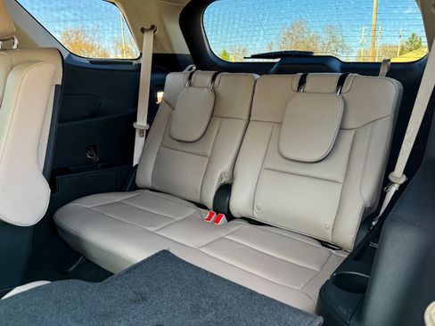 Used 2023 Ford Explorer XLT w/ Equipment Group 202A image 20