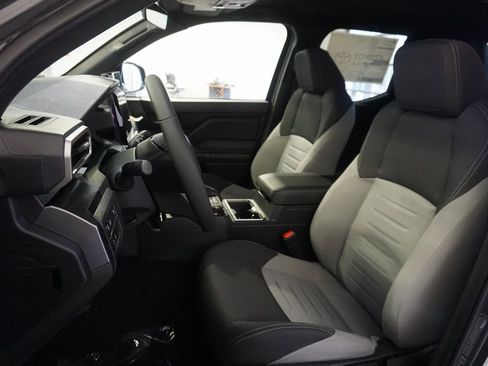 New 2025 Toyota Tacoma TRD Off-Road image 19