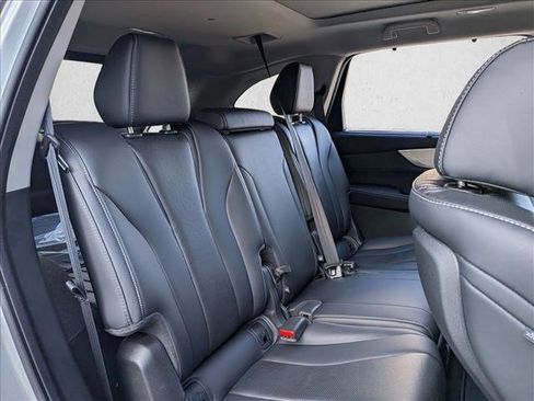 Used 2023 Acura MDX FWD w/ Technology Package image 18