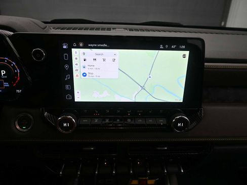 Used 2025 Chevrolet Colorado ZR2 image 19