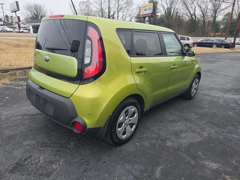 Used 2015 Kia Soul FWD image 5