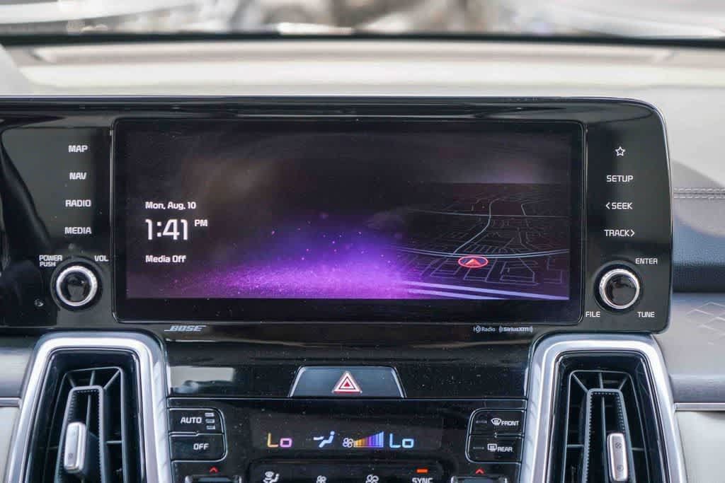 Certified 2022 Kia Sorento SX Prestige w/ Panoramic Sunroof Package AWD/4WD image 13