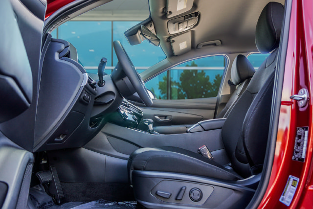 New 2026 Hyundai Tucson SEL FWD image 15