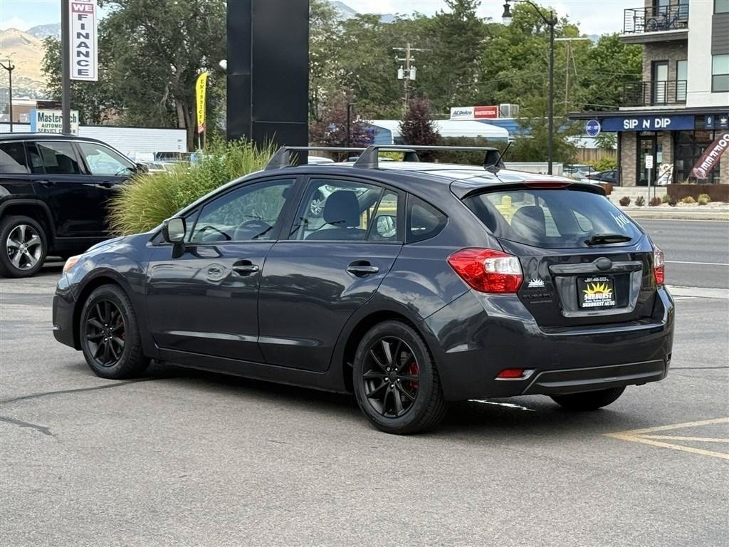 Used 2013 Subaru Impreza 2.0i Premium w/ All-Weather Pkg AWD/4WD image 5