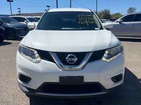 Used 2016 Nissan Rogue S AWD/4WD image 8