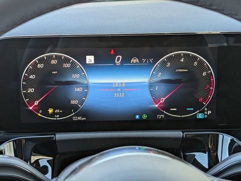 Used 2026 Mercedes-Benz GLA 250 4MATIC image 14