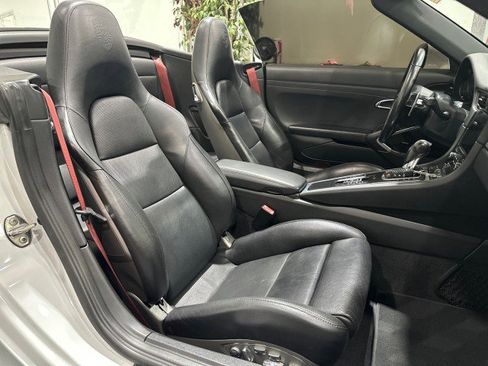 Used 2017 Porsche 911 Carrera 4S AWD/4WD image 48