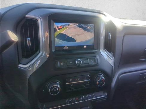 Used 2020 Chevrolet Silverado 1500 Custom w/ Custom Value Package image 13