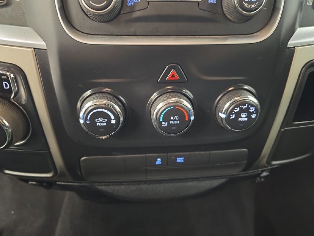 Used 2017 RAM 1500 Classic SLT RWD image 24