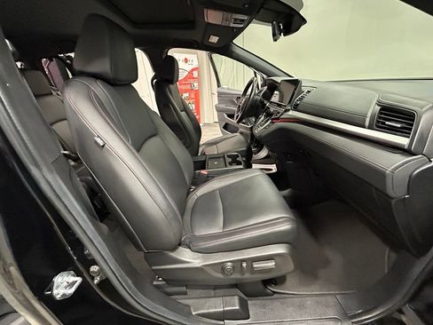 Used 2025 Honda Odyssey Sport-L image 43