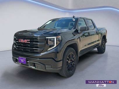 Used 2024 GMC Sierra 1500 Pro w/ Graphite Edition