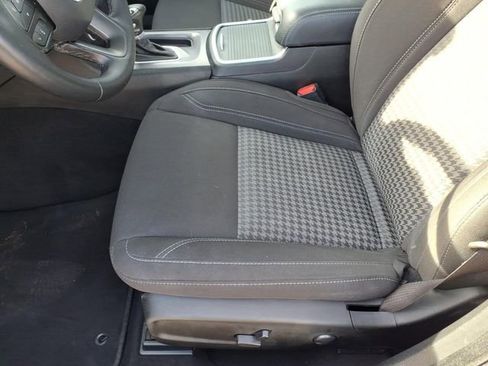 Used 2023 Dodge Charger SXT w/ Cold Weather Package image 17