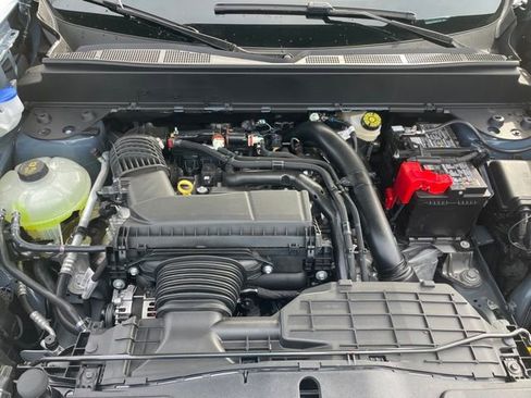 New 2026 Ford Maverick XLT image 27